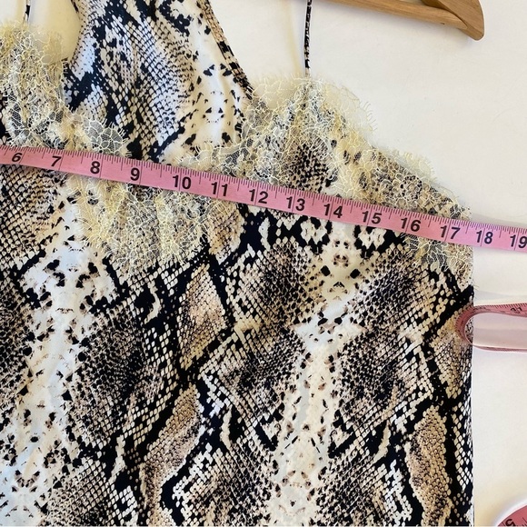 Cami NYC || Racer Tank Silk Lace Camisole Cleo Snake Print Black Cream Small - Picture 9 of 9